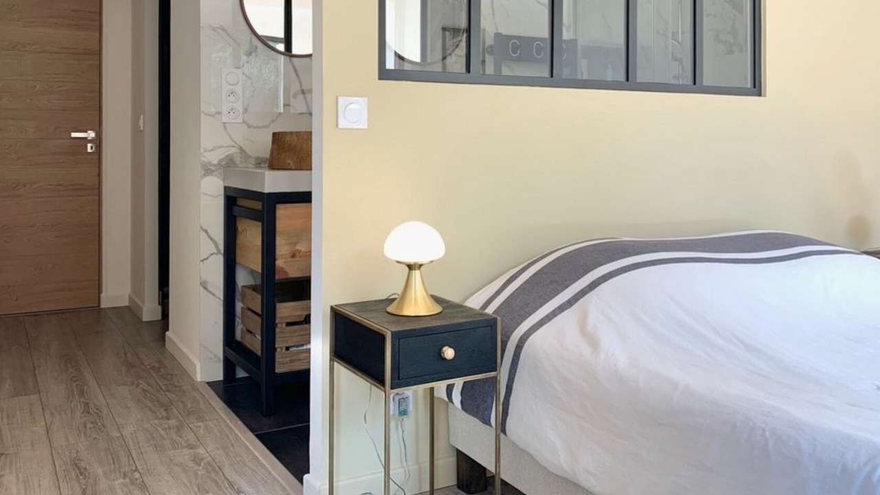 Photo of Bedroom in Beaumes-de-Venise
