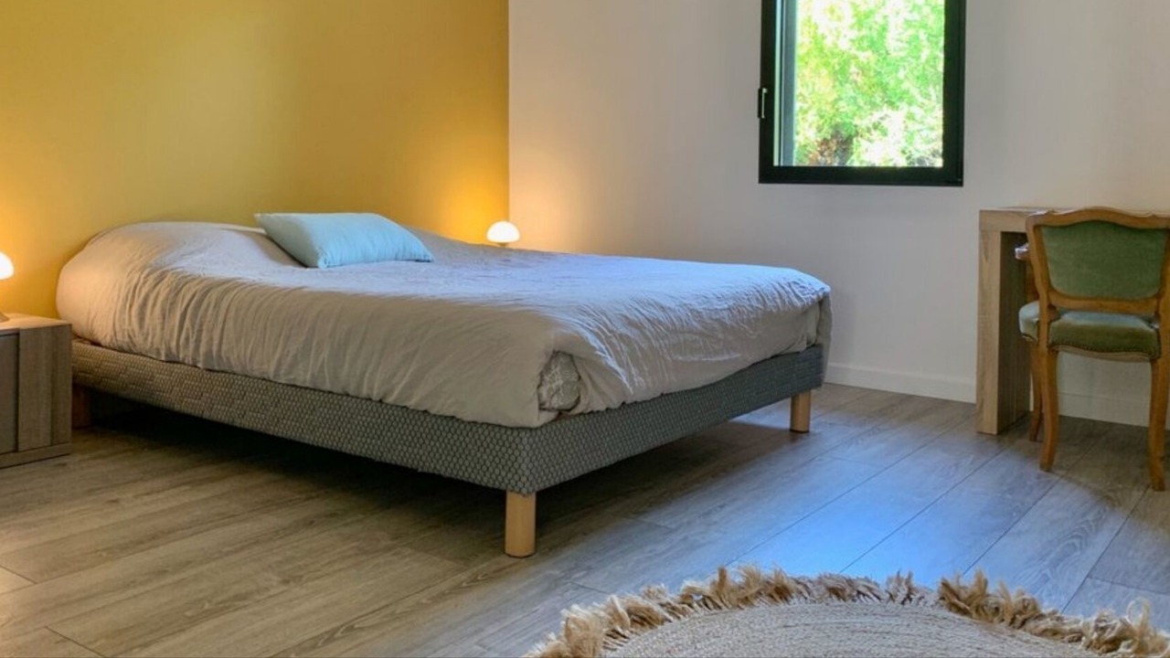 Photo of Bedroom in Beaumes-de-Venise