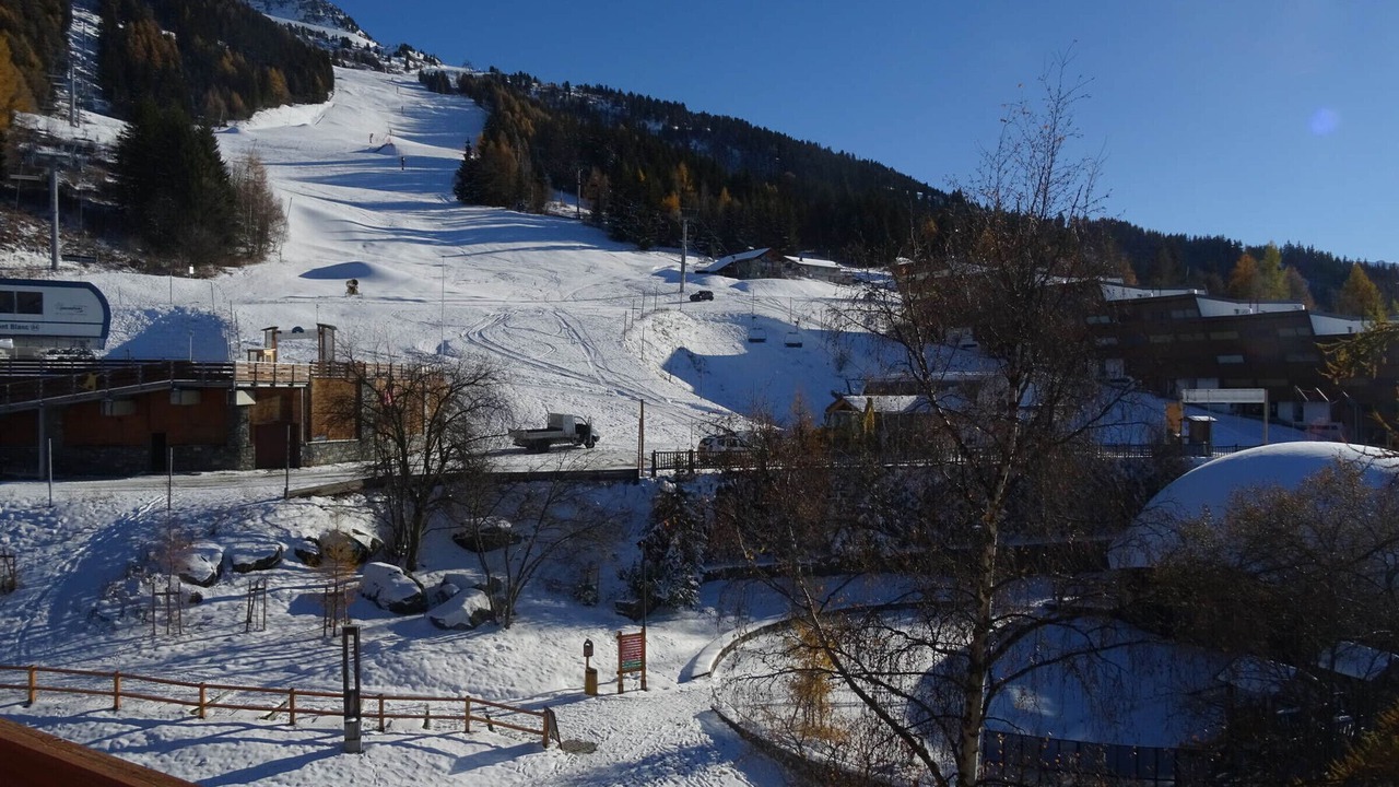 Photo of Outdoor in Arc-1600