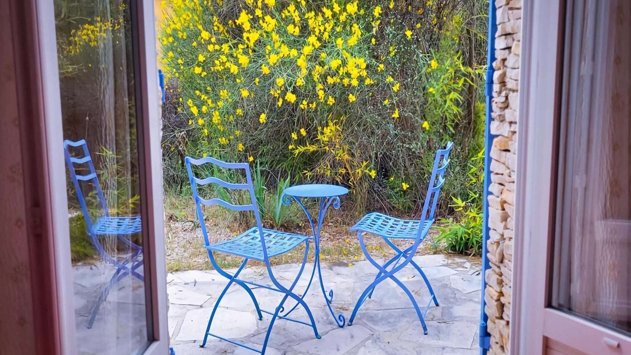 Photo of Patio Balcony in Villes-sur-Auzon