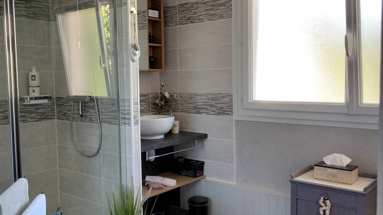 Photo of Bathroom in Geneuille