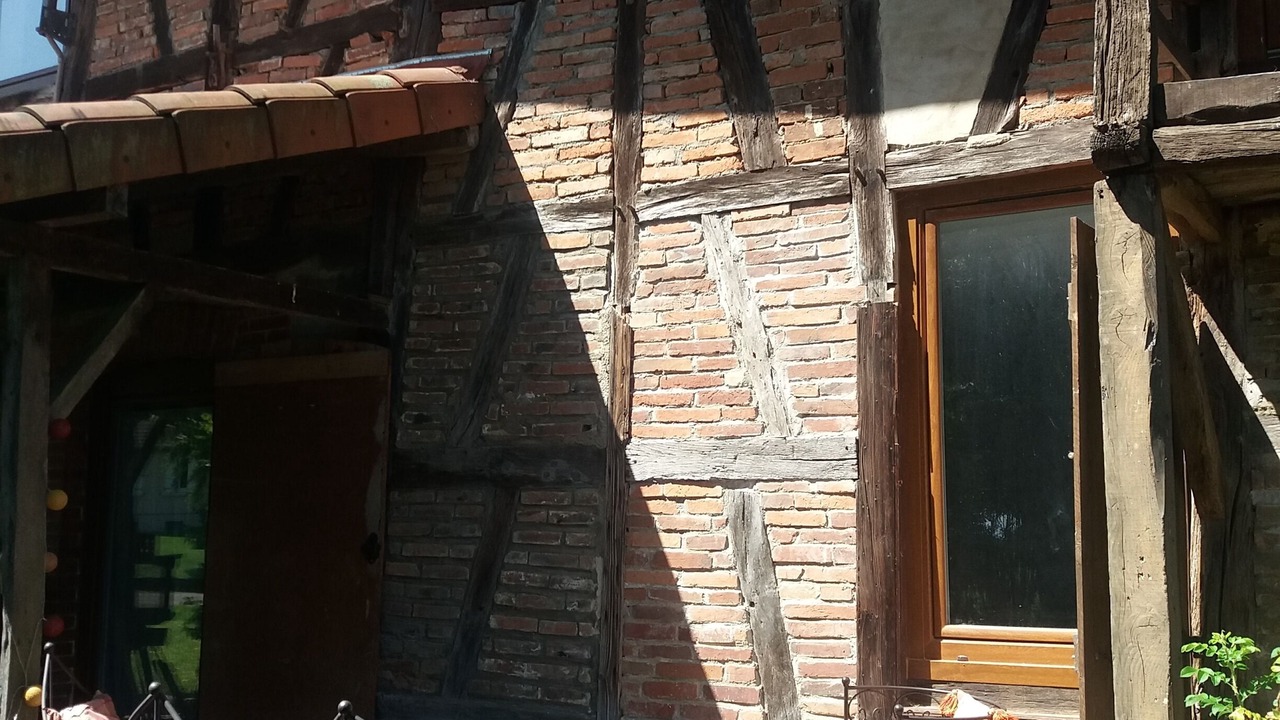 Photo of Patio Balcony in Montpont-en-Bresse