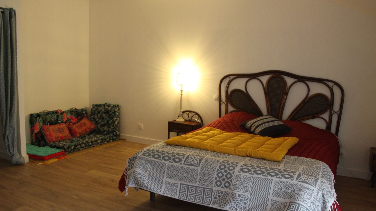 Photo of Bedroom in Montpont-en-Bresse