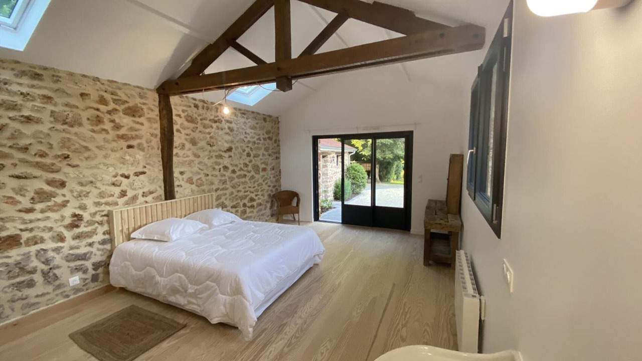 Photo of Bedroom in Senlisse