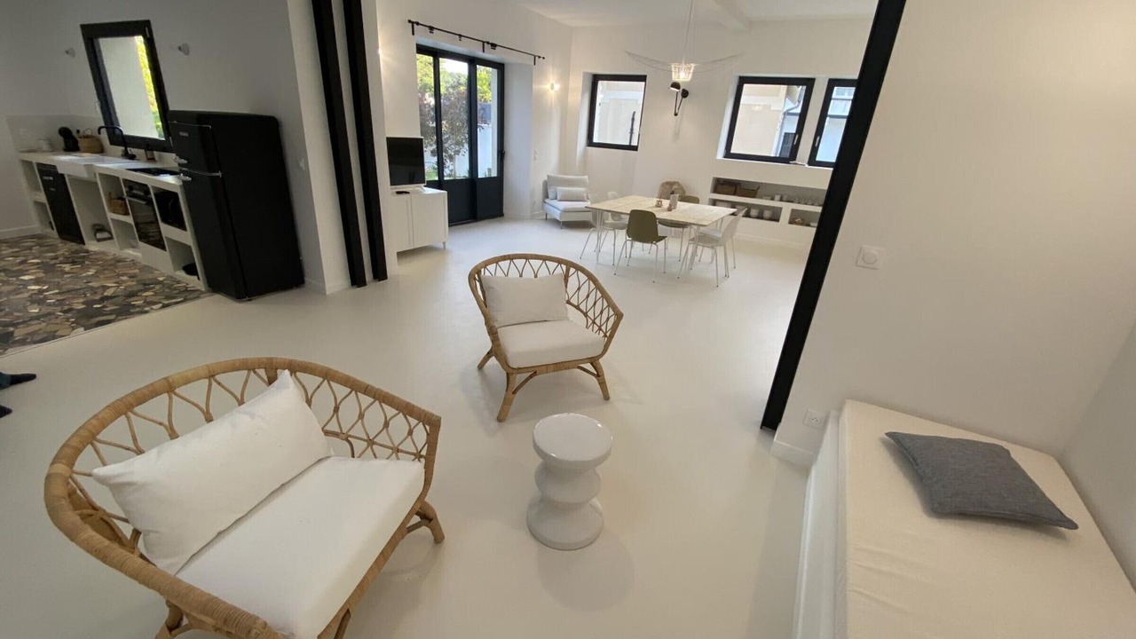 Photo of Livingroom in Senlisse