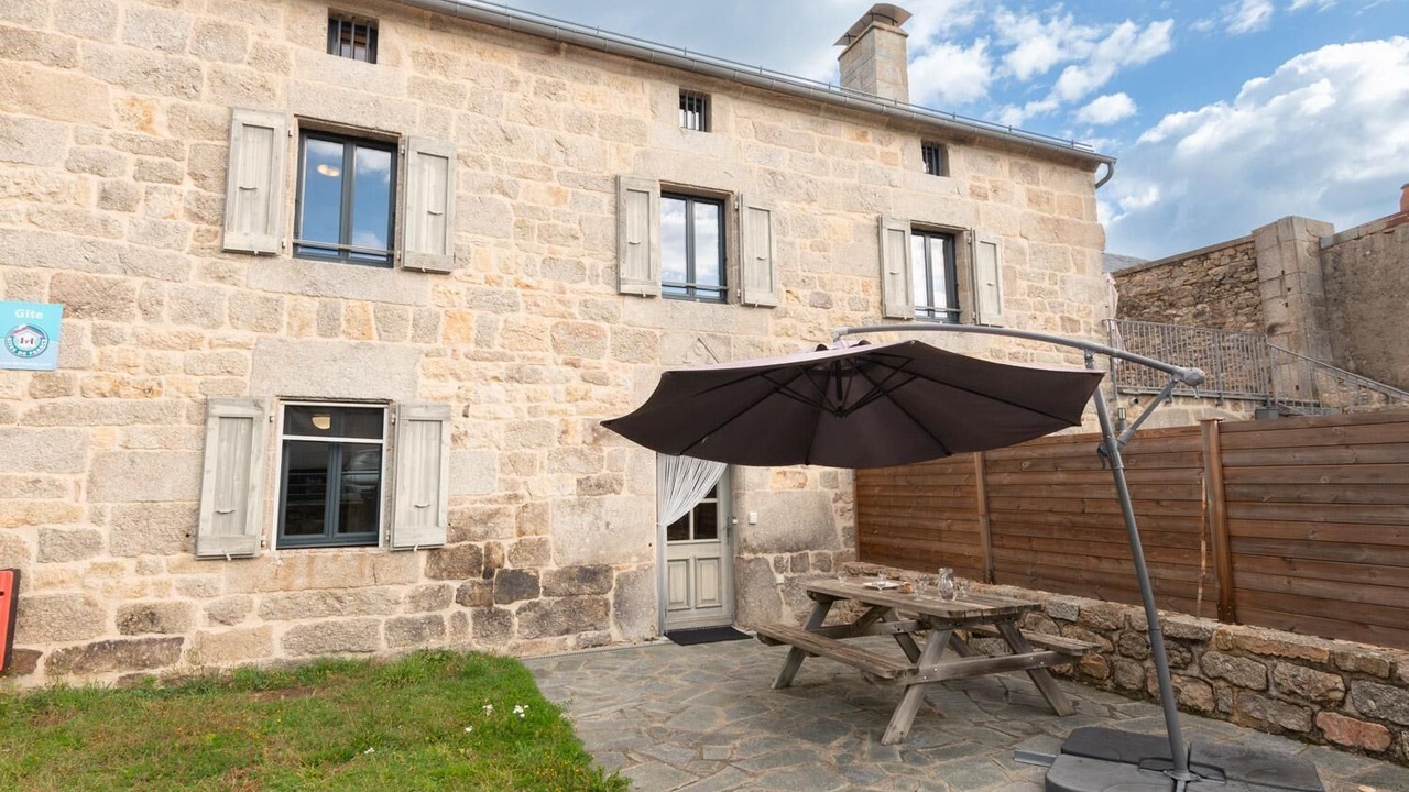 Photo of Outdoor in Albaret-le-Comtal