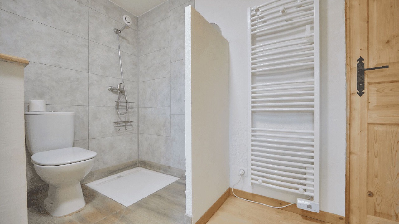 Photo of Bathroom in Aiglepierre