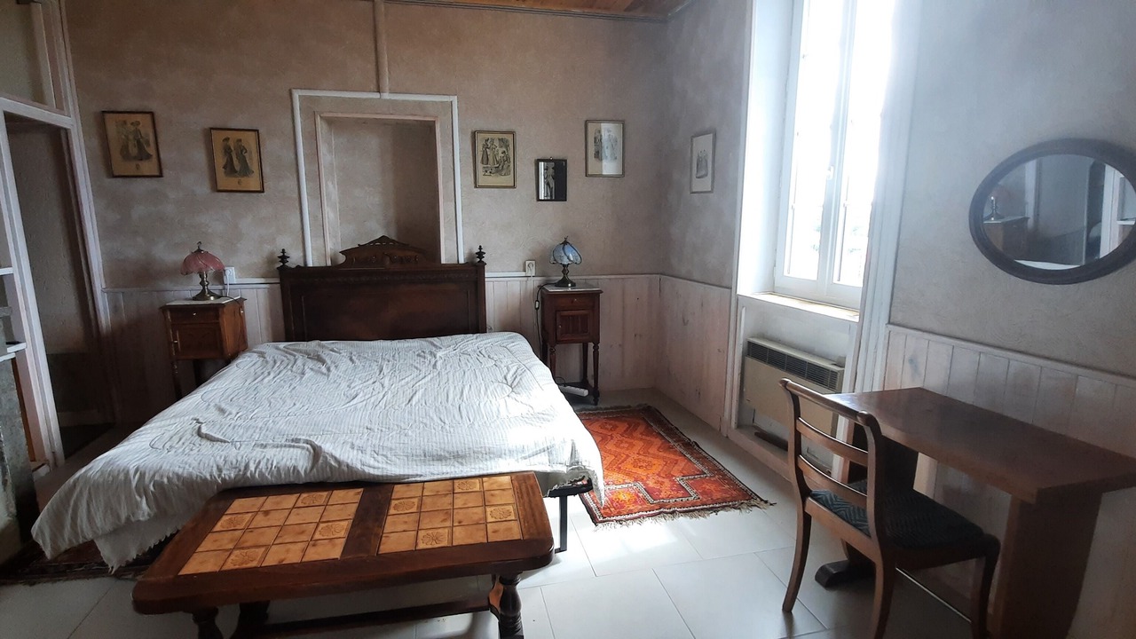 Photo of Bedroom in Le Teil