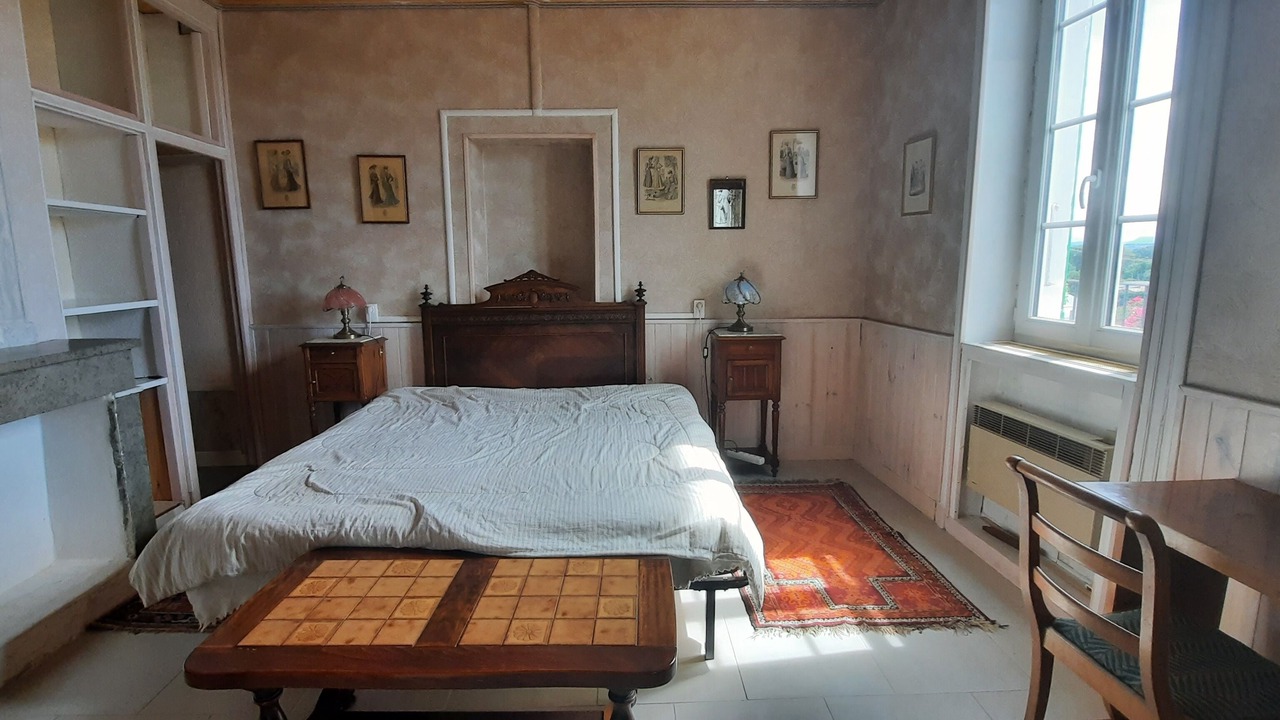 Photo of Bedroom in Le Teil