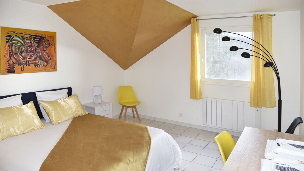 Photo of Bedroom in Amage