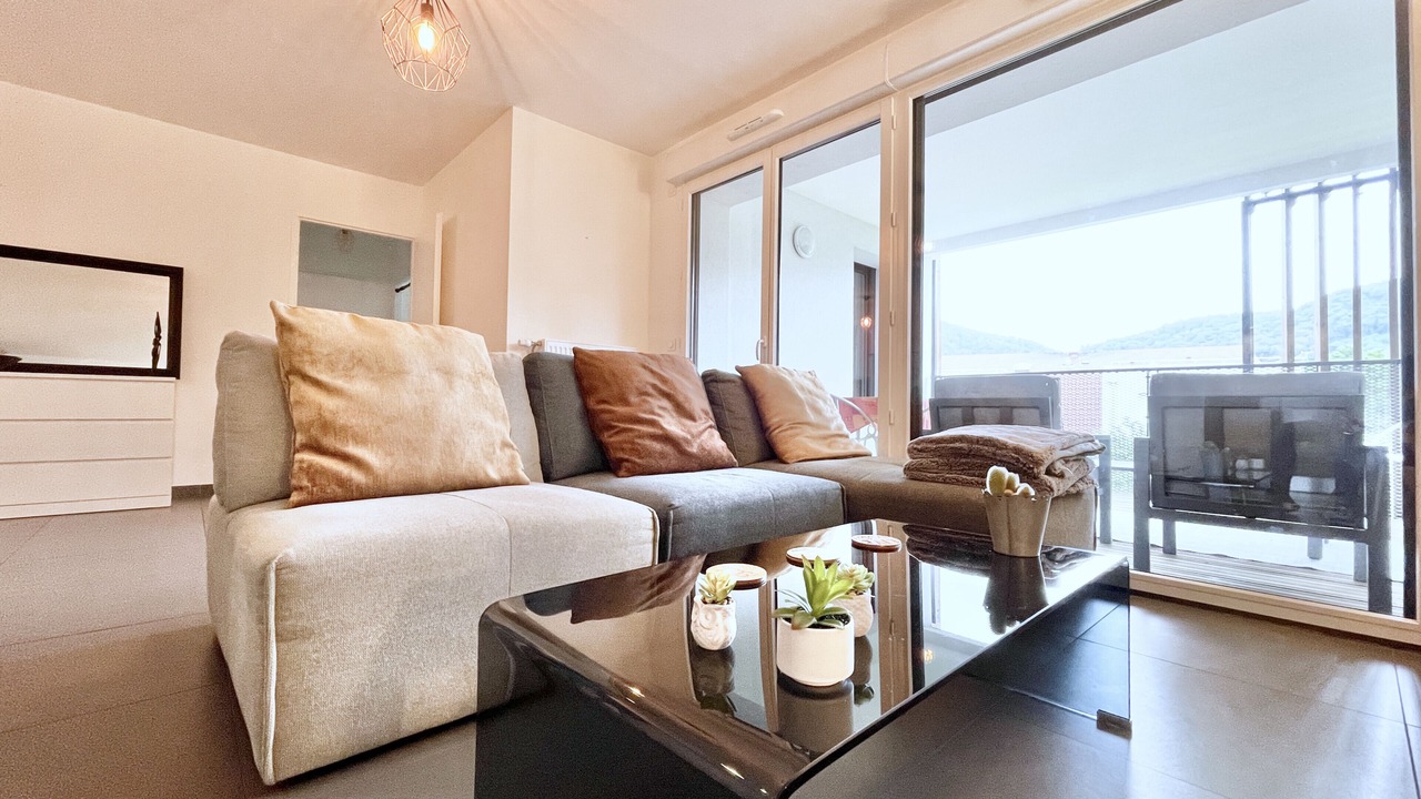 Photo of Livingroom in Eybens