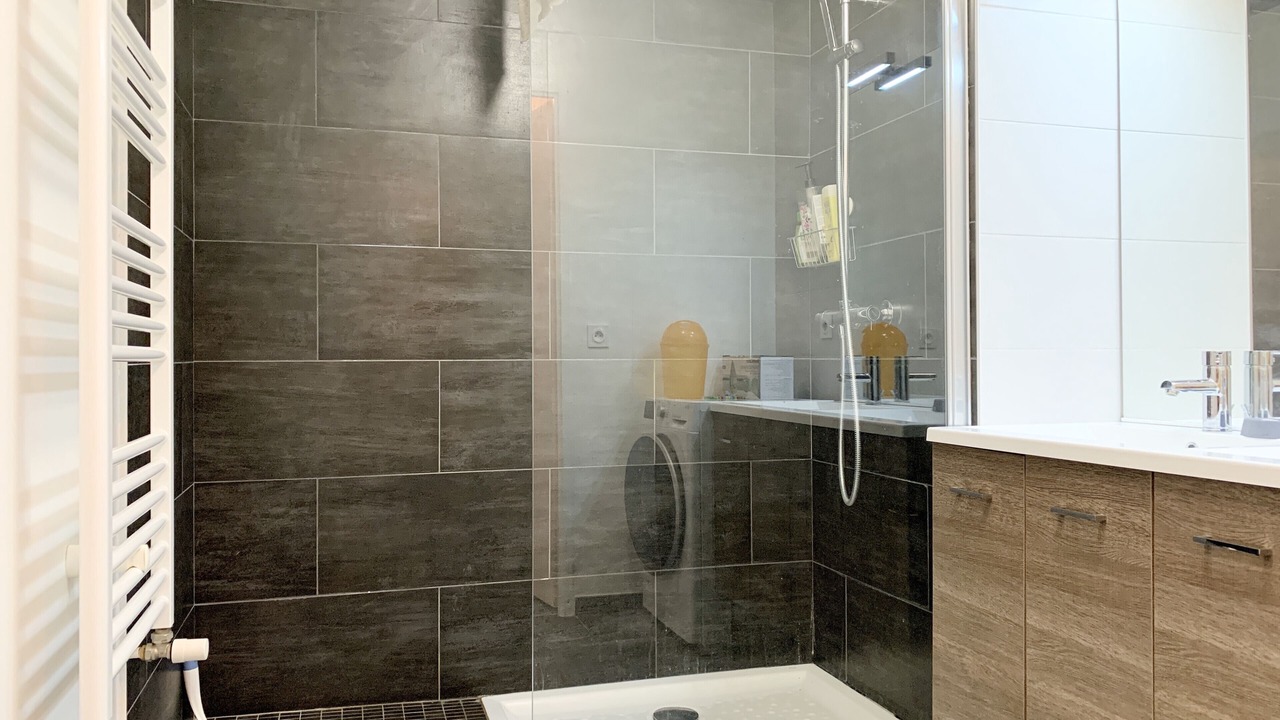 Photo of Bathroom in Eybens