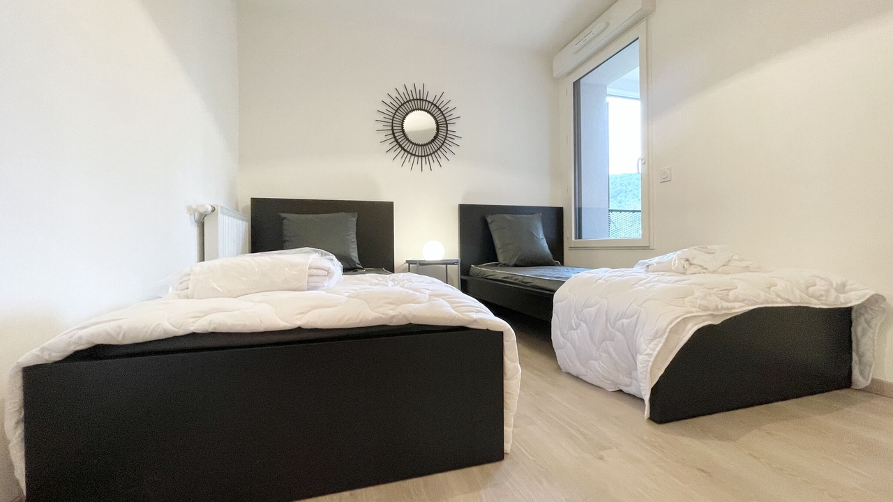 Photo of Bedroom in Eybens