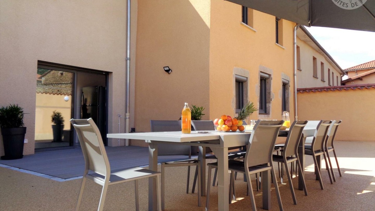 Photo of Outdoor in Montchal