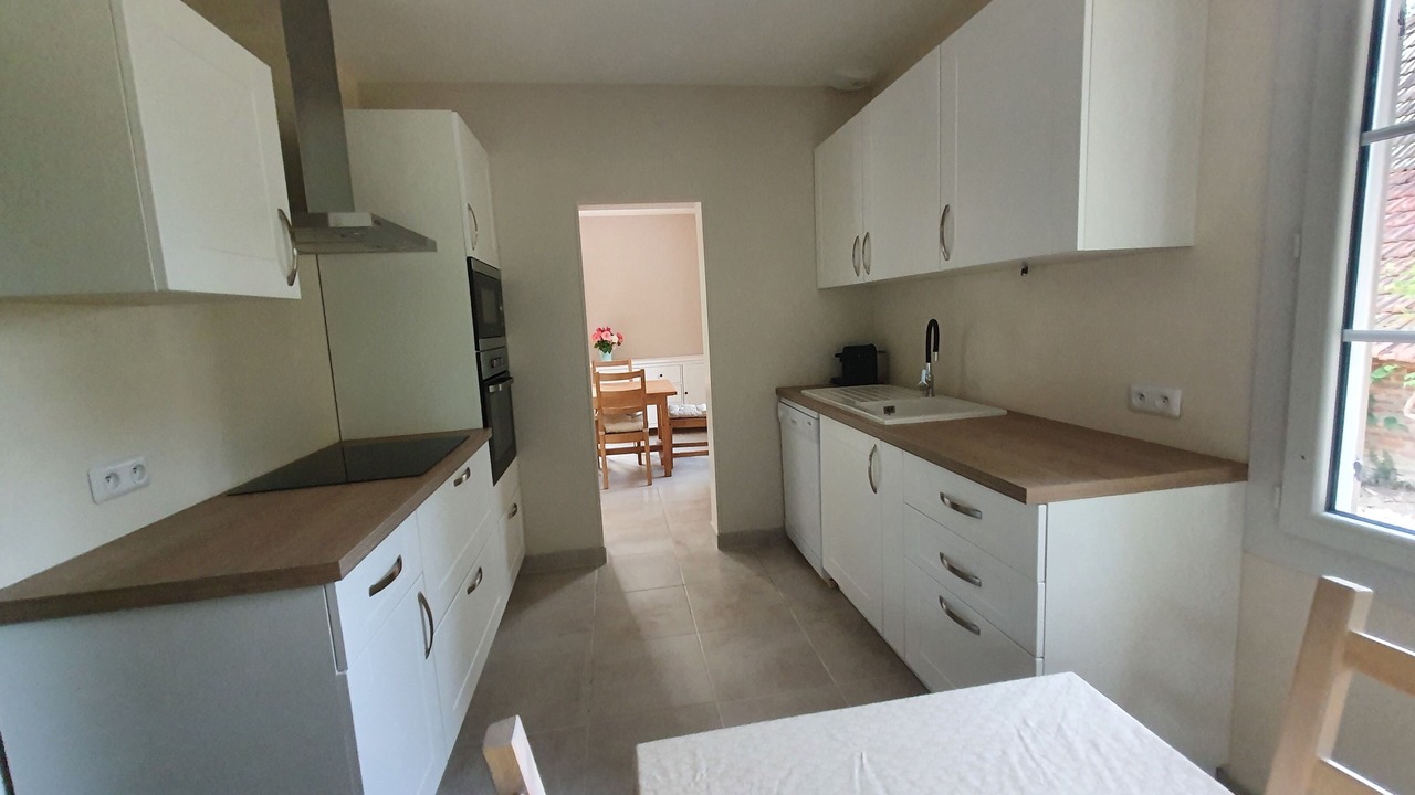 Photo of Kitchen in Serley