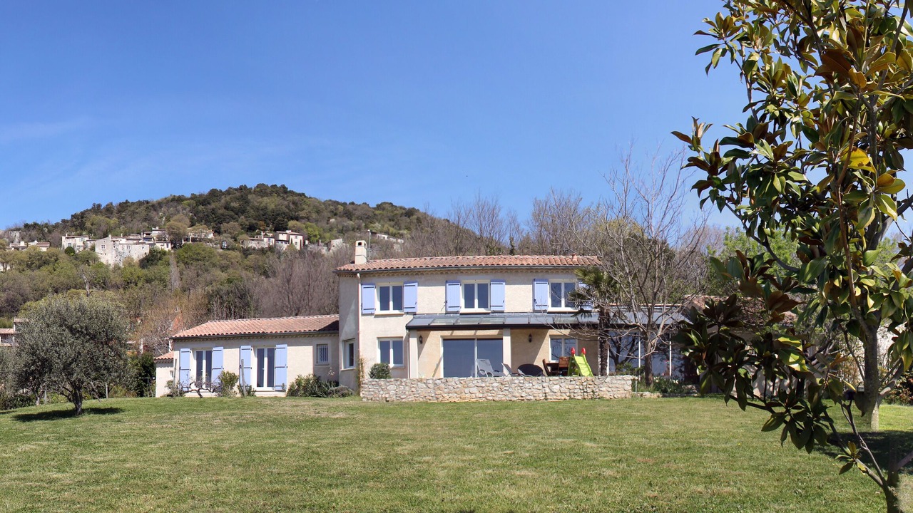 Photo of Outdoor in Savasse
