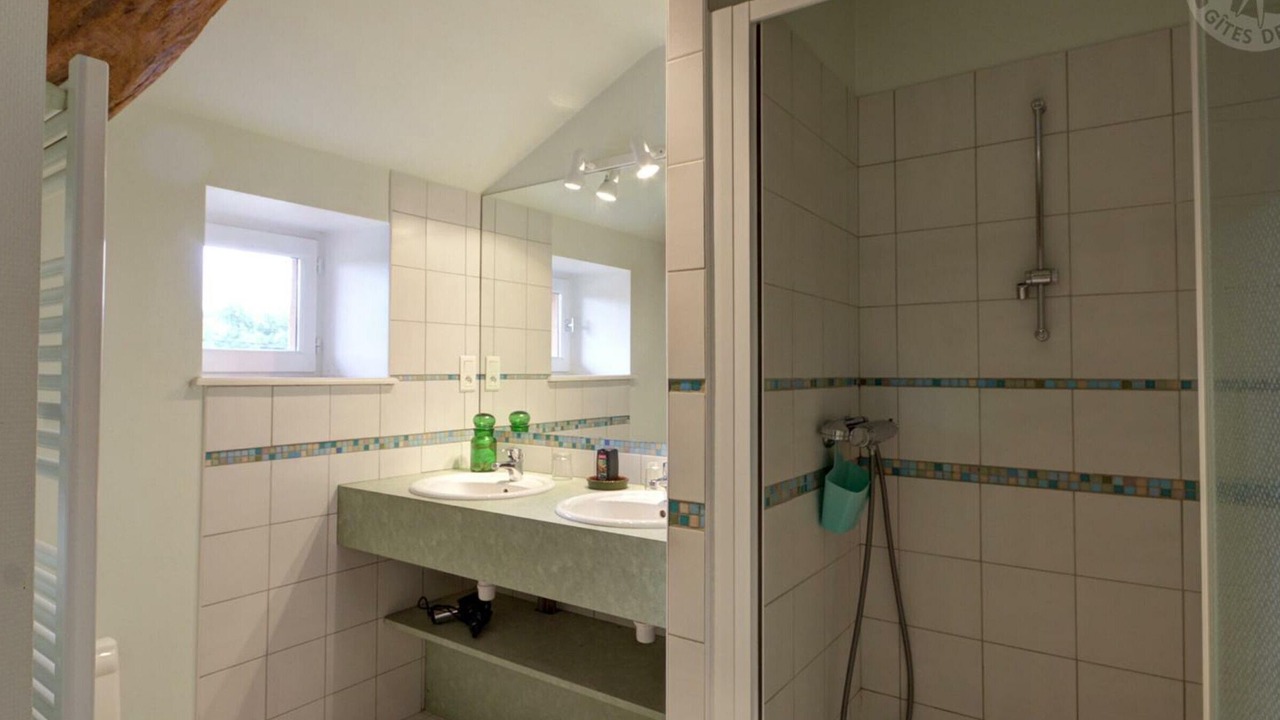 Photo of Bathroom in Montagny