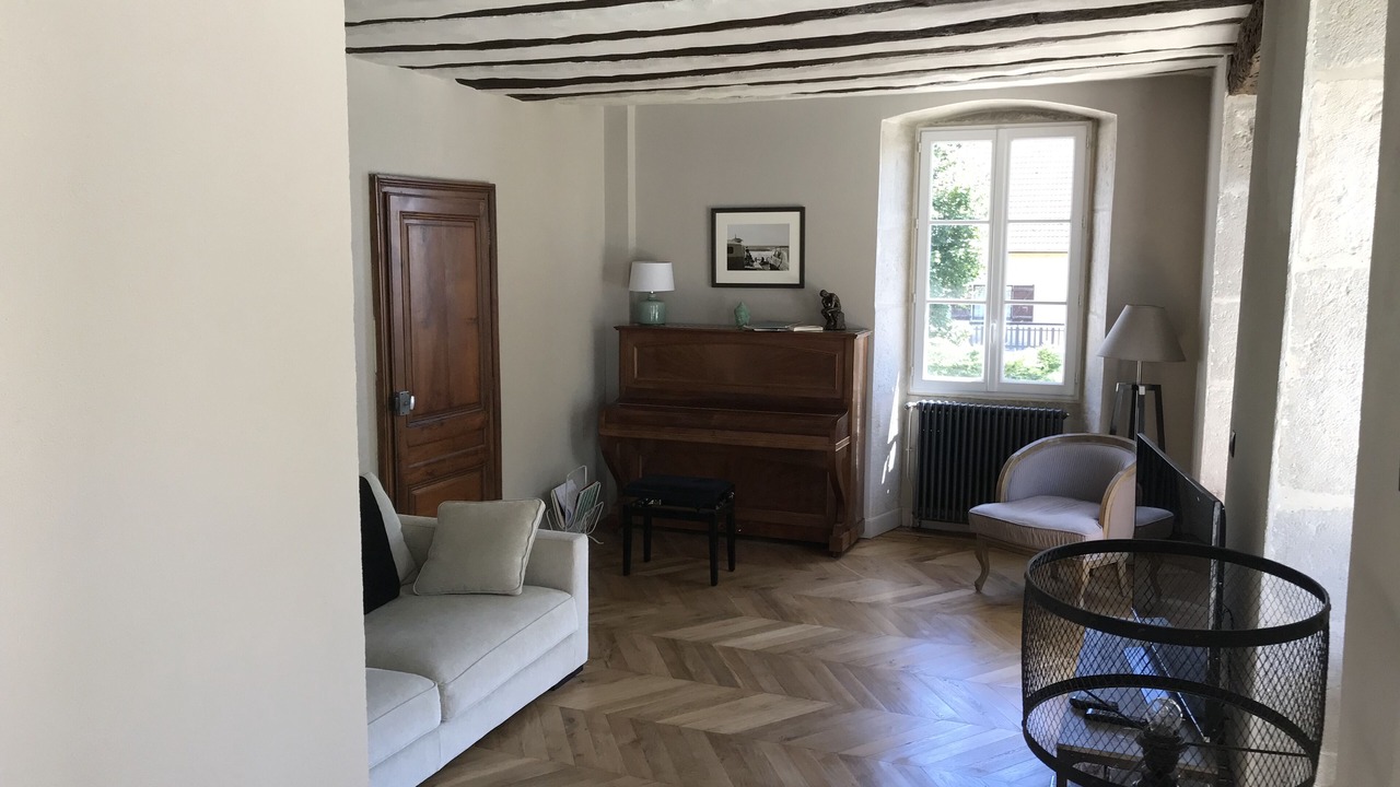 Photo of Livingroom in Authume