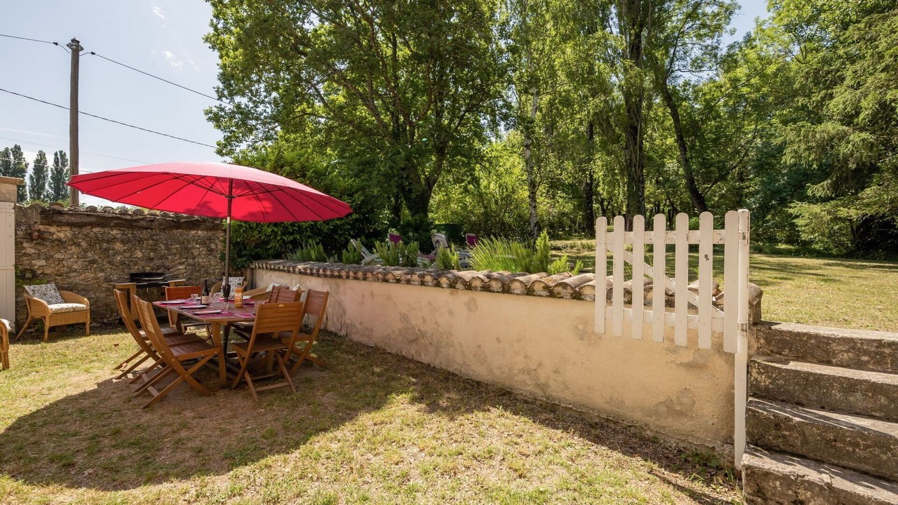 Photo of Outdoor in Le Poet-Laval