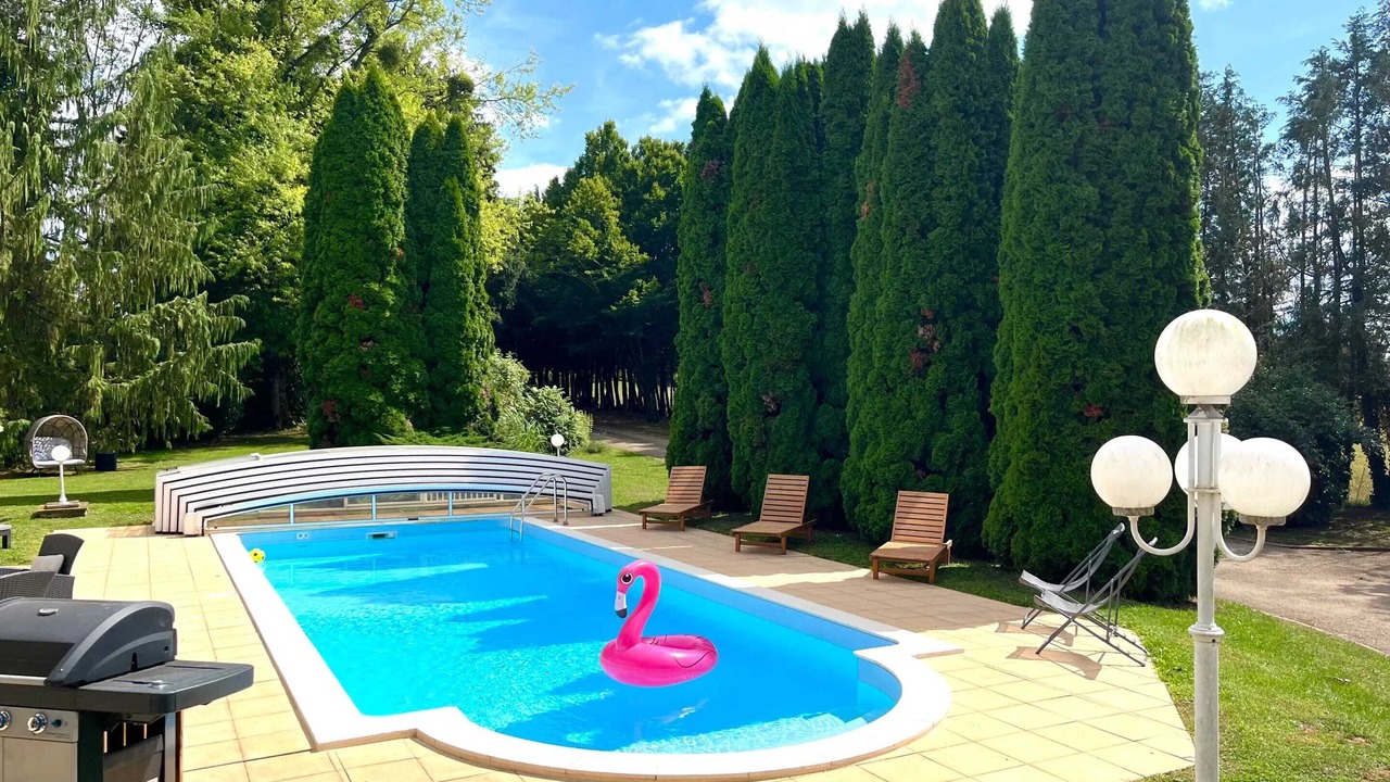 Photo of Outdoor in Liffol-le-Grand