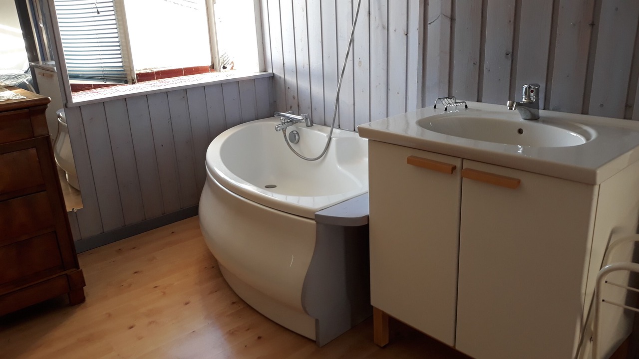 Photo of Bathroom in Saint-Claude