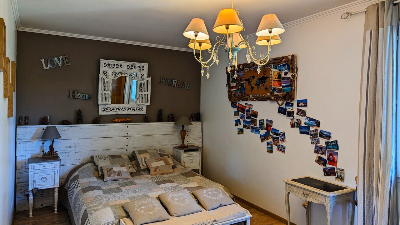 Photo of Bedroom in Puget