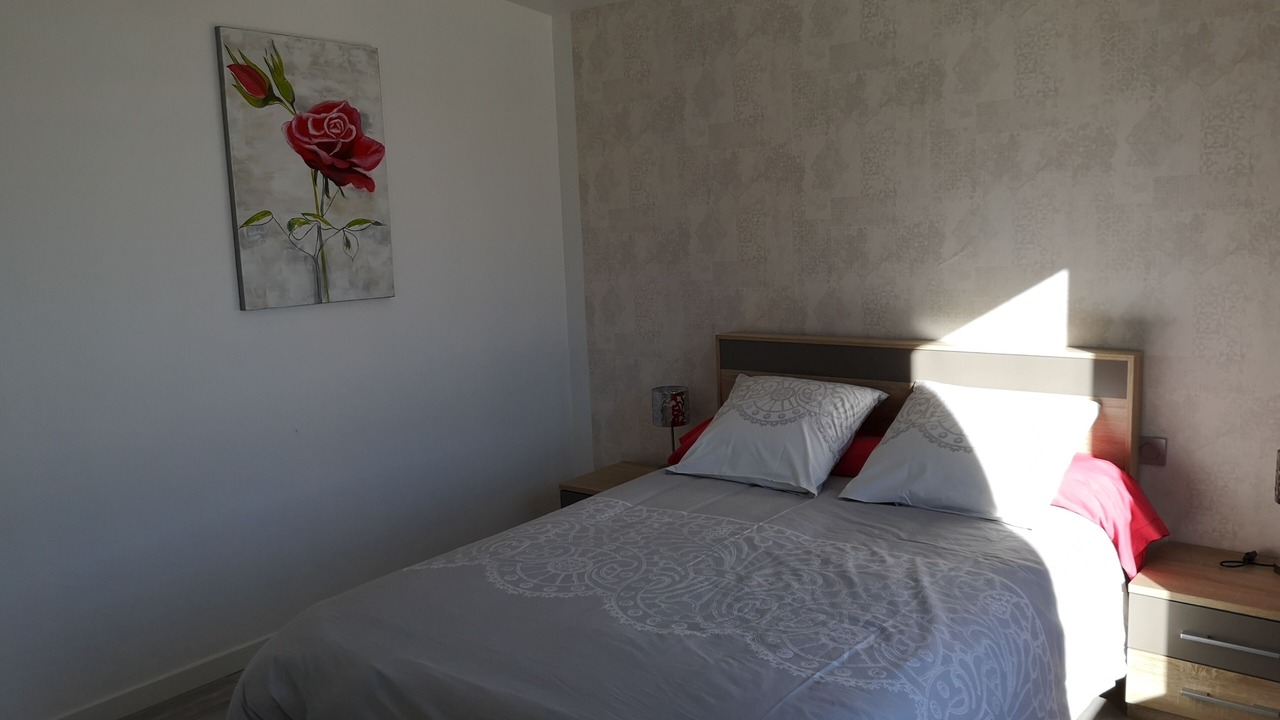 Photo of Bedroom in Doye