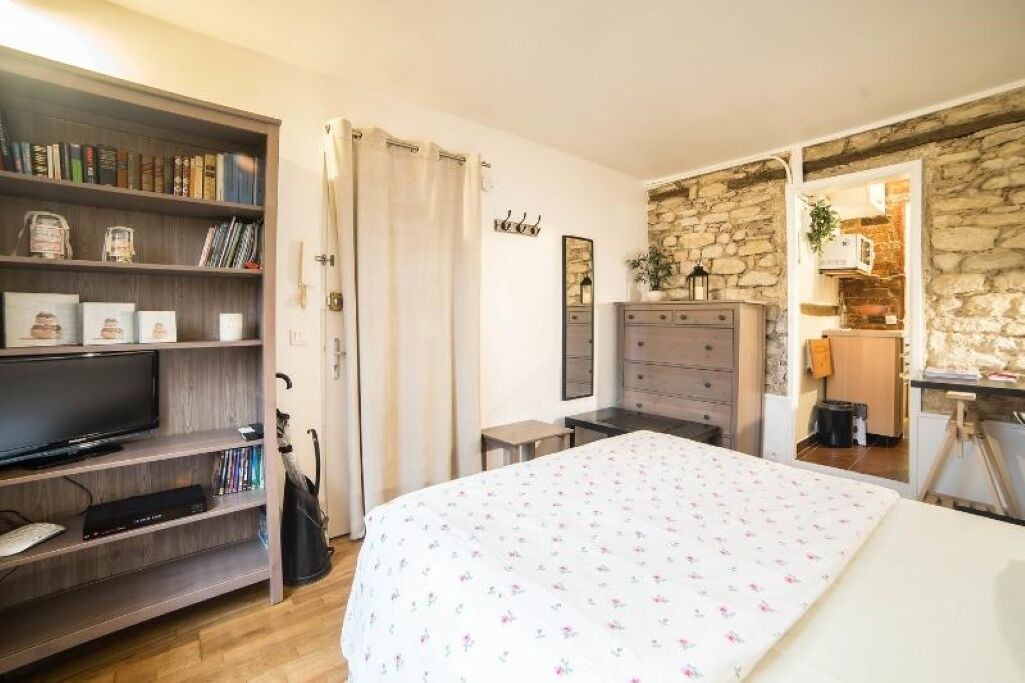 Photo of Bedroom in 13th Arrondissement