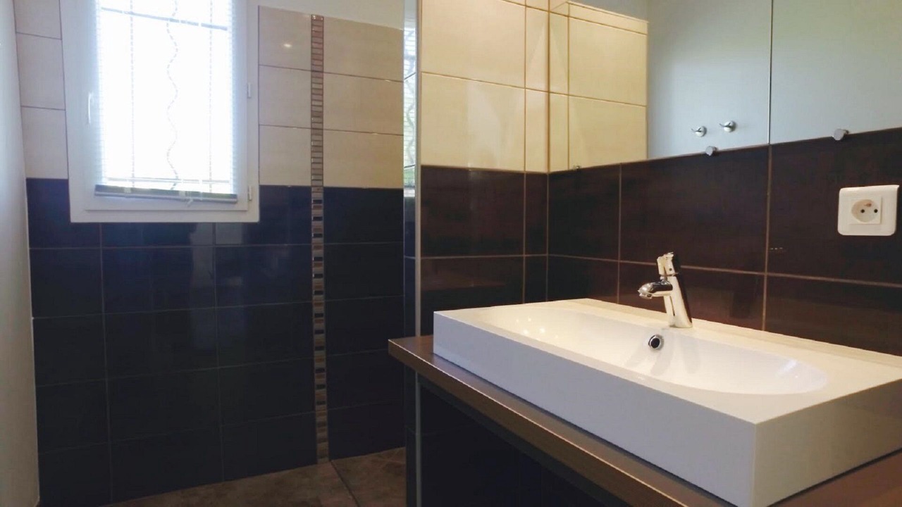 Photo of Bathroom in Sampzon