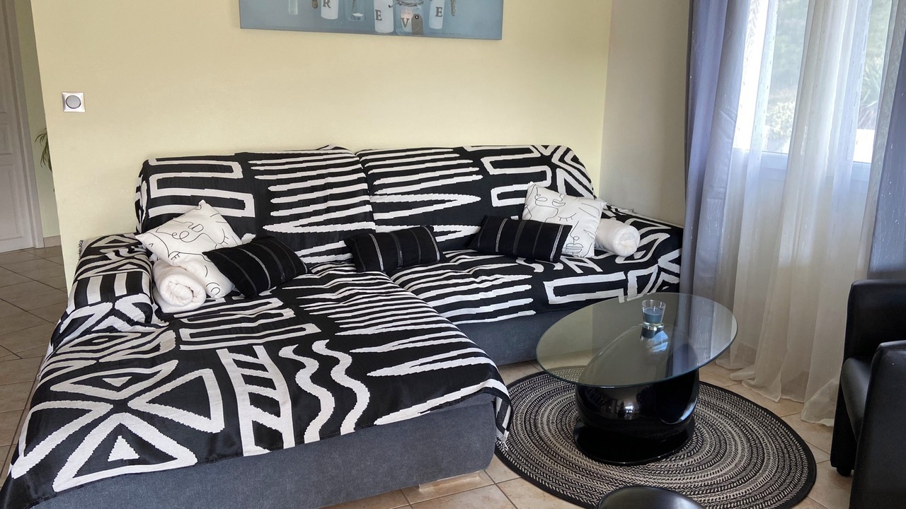 Photo of Livingroom in Aouste-sur-Sye