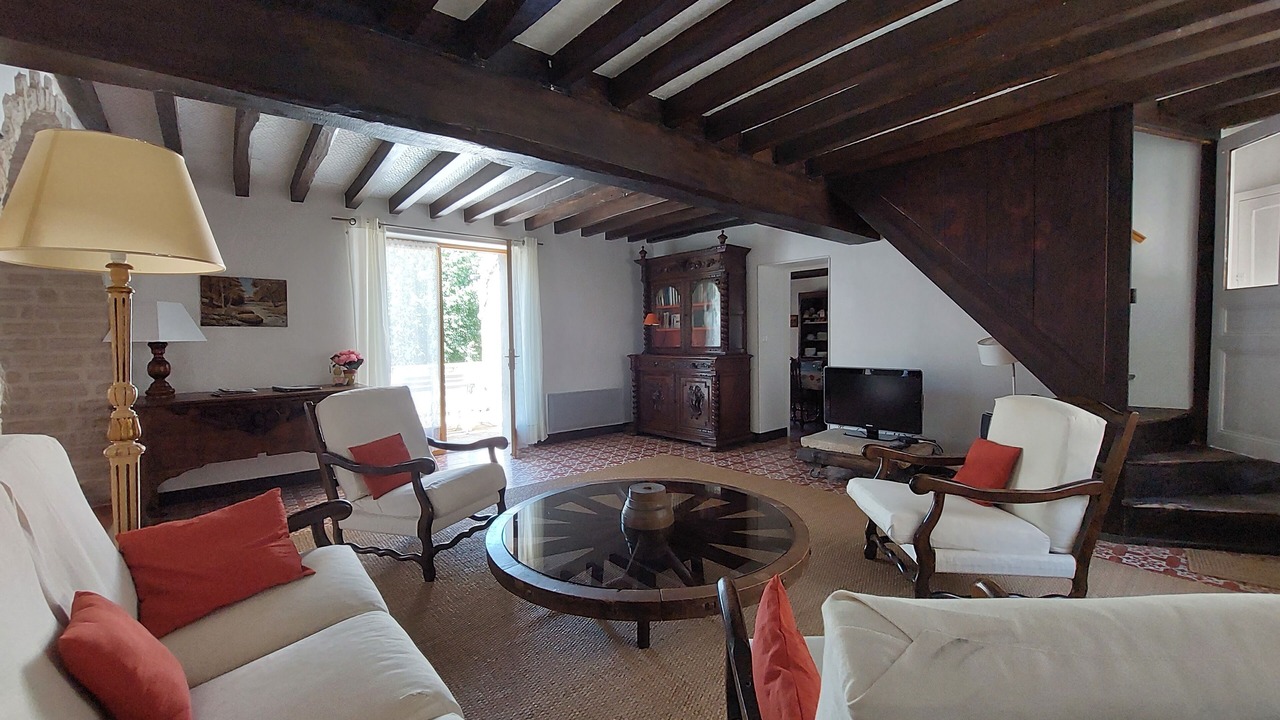 Photo of Livingroom in Arcy-sur-Cure