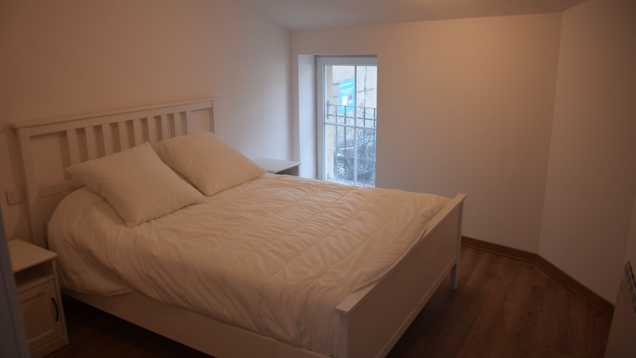 Photo of Bedroom in Lessy