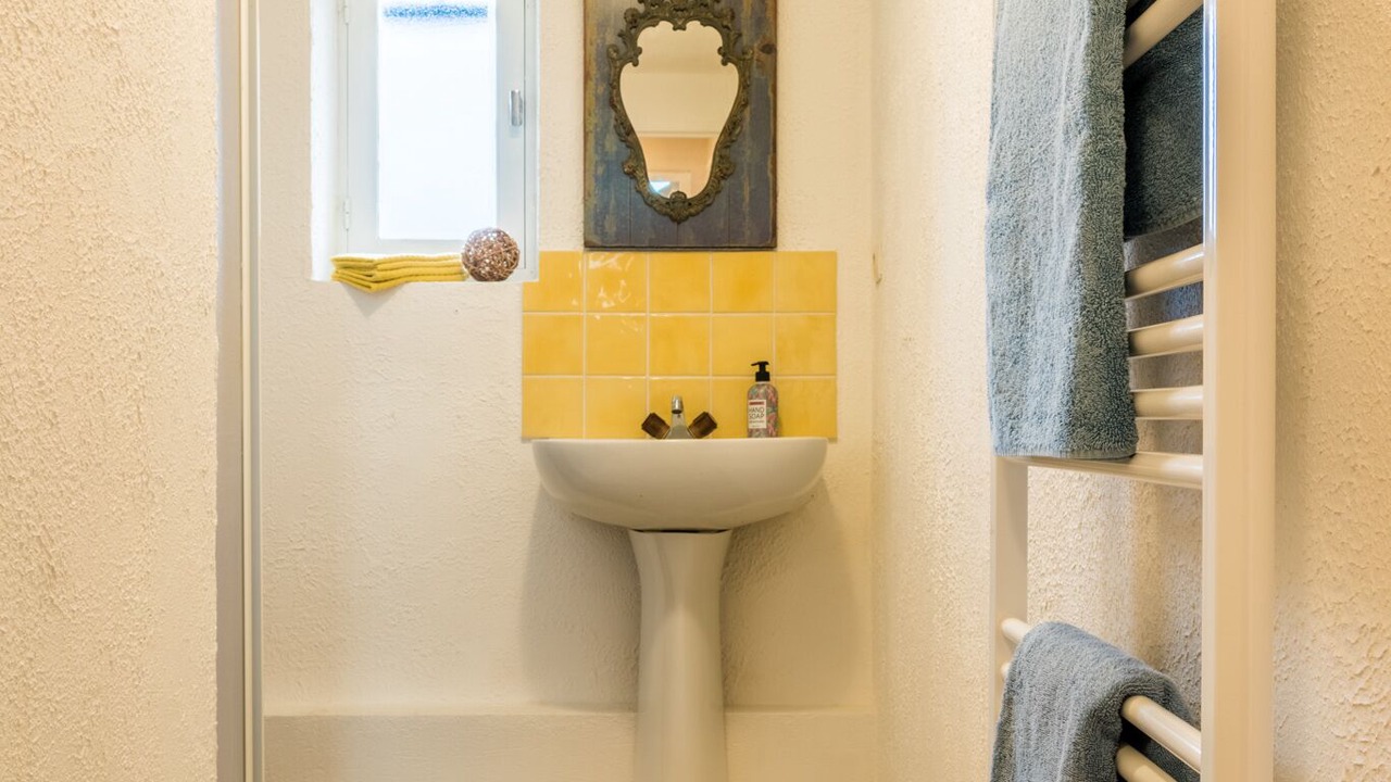 Photo of Bathroom in Cussy-en-Morvan