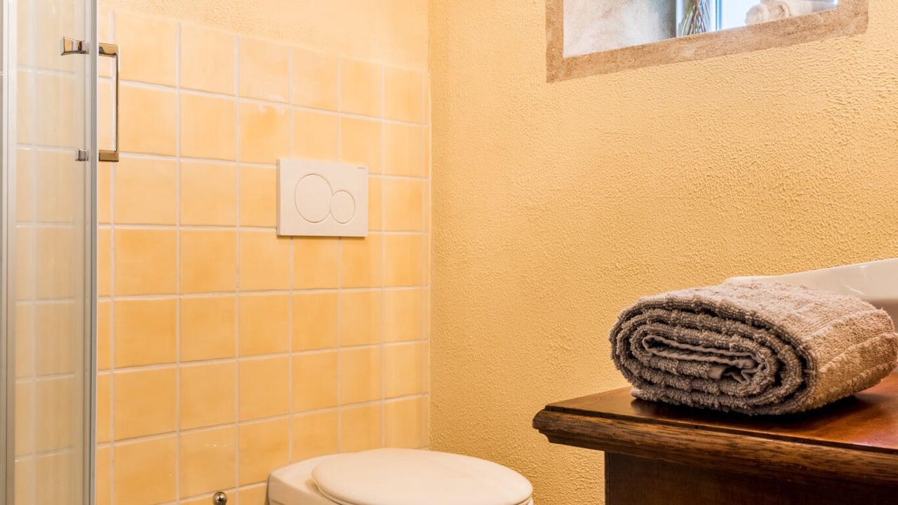 Photo of Bathroom in Cussy-en-Morvan