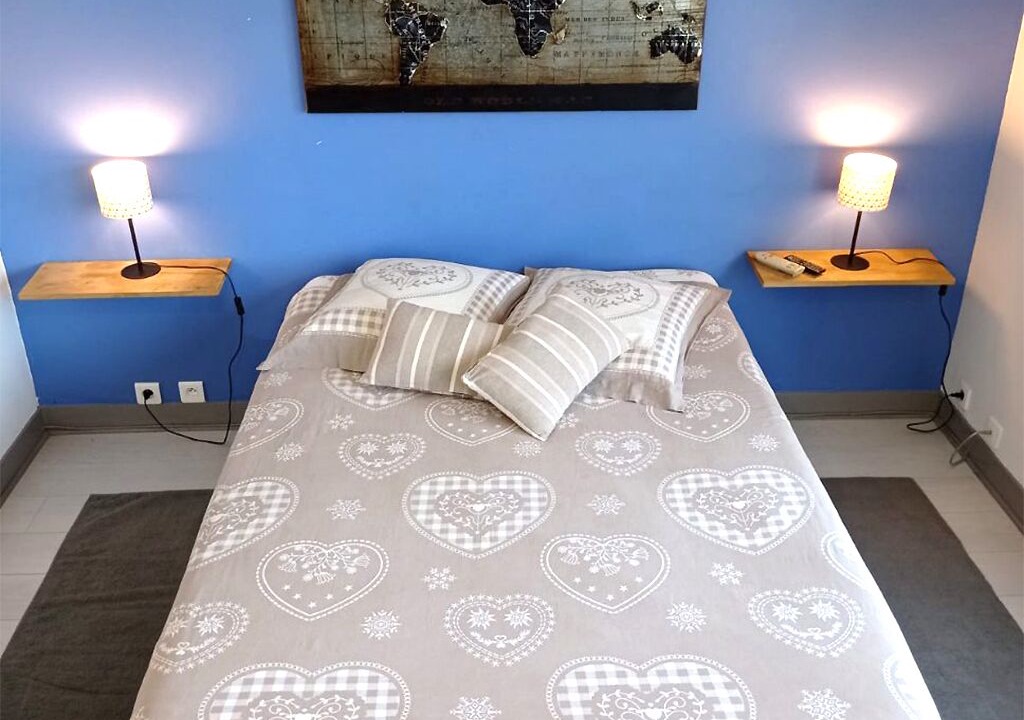 Photo of Bedroom in Arpajon