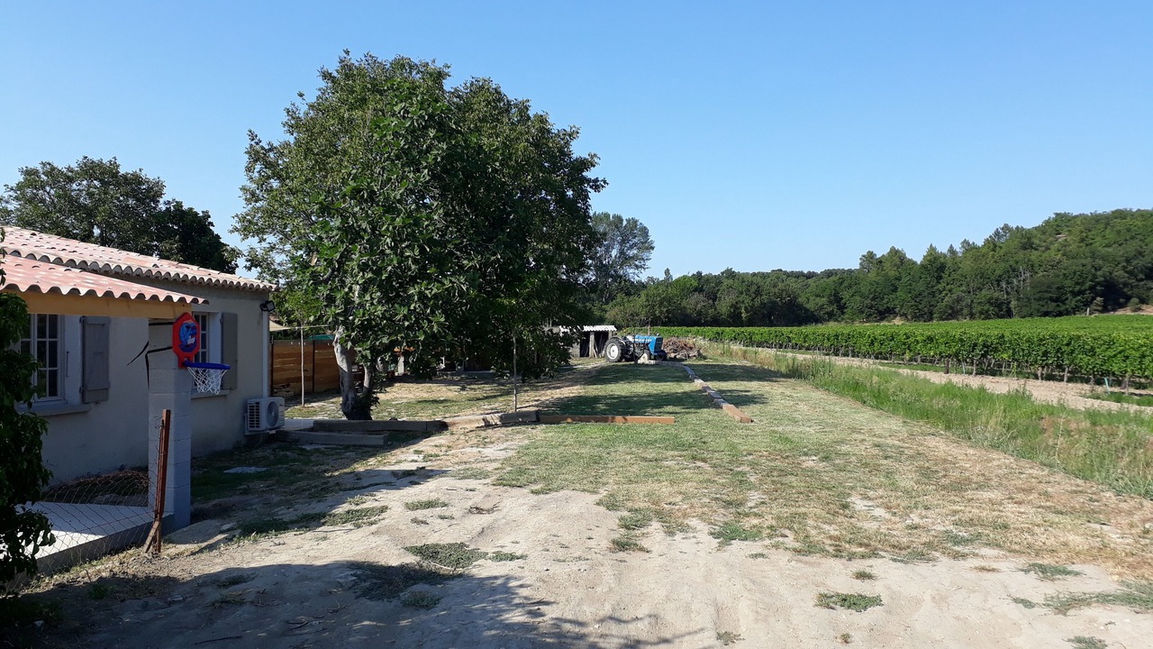 Photo of Outdoor in Chamaret
