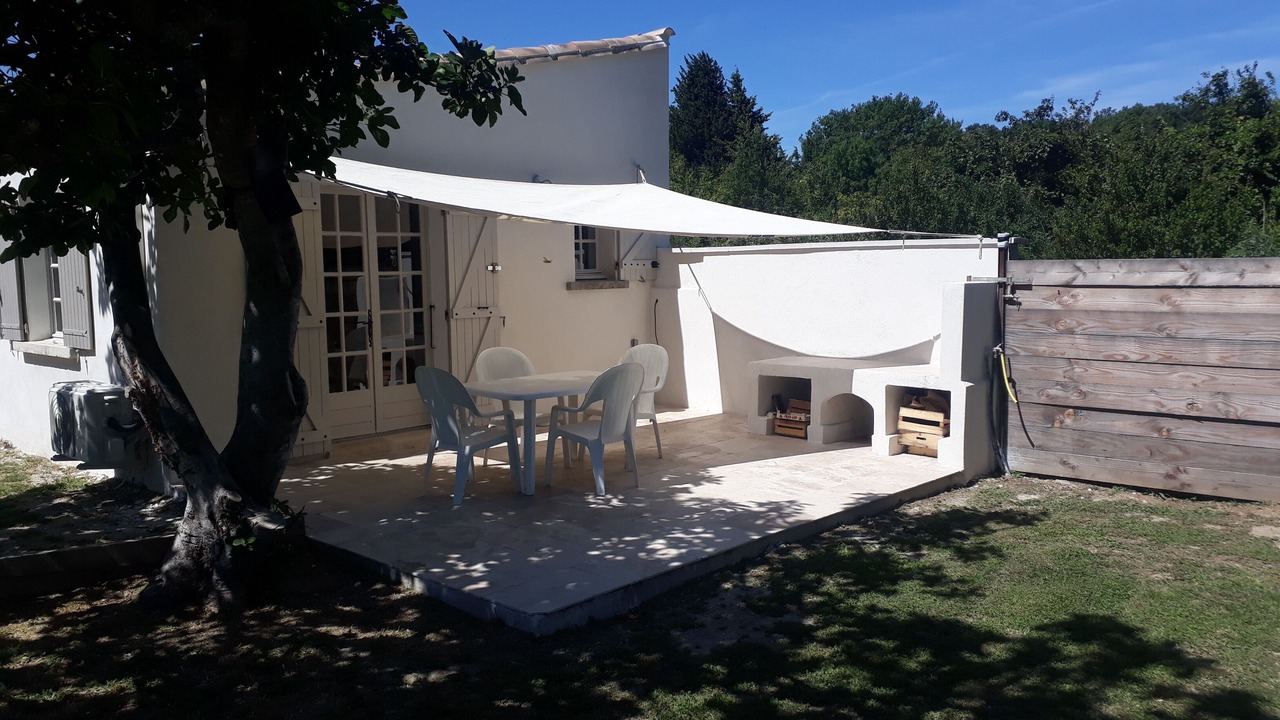 Photo of Outdoor in Chamaret