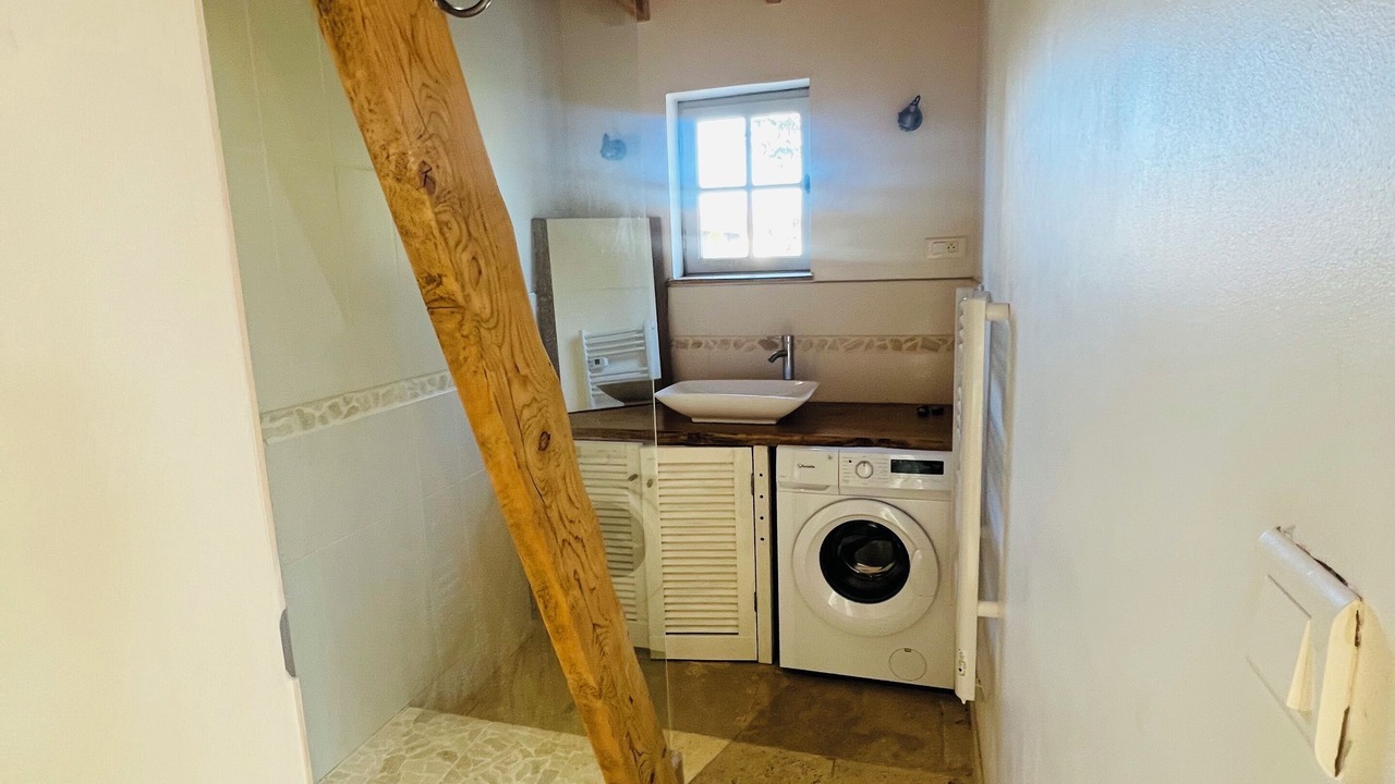 Photo of Bathroom in Chamaret