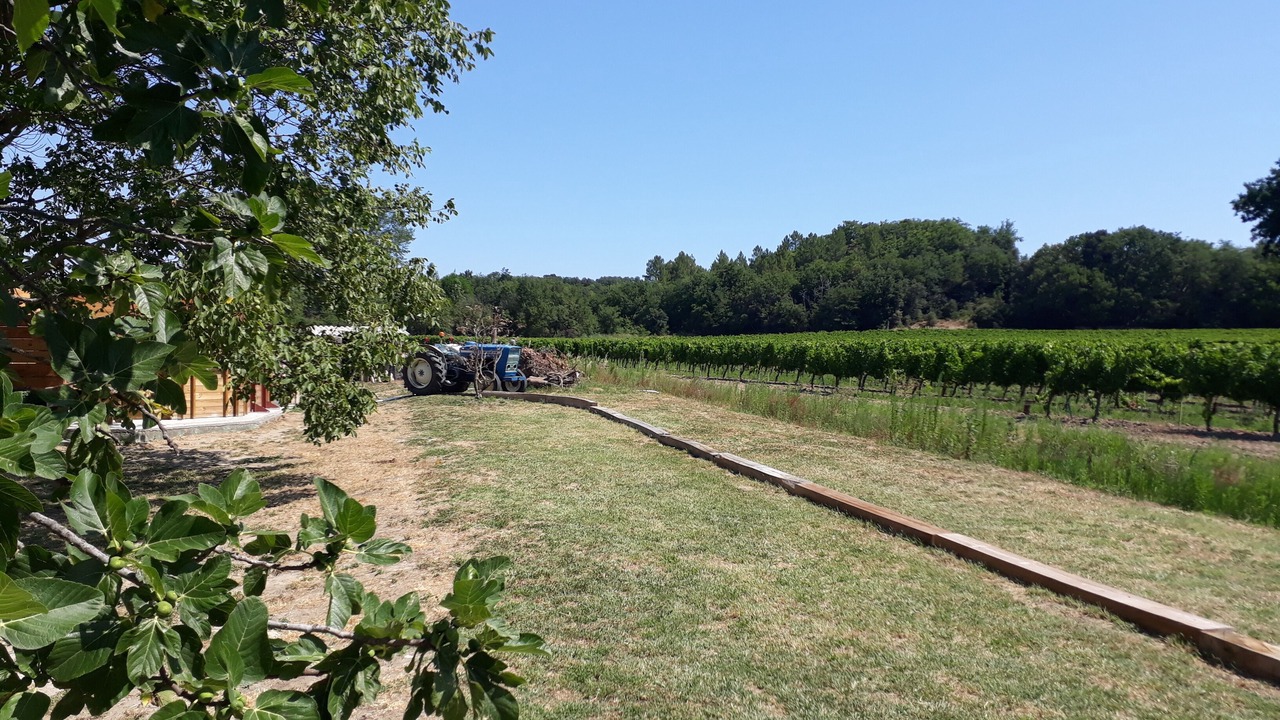 Photo of Outdoor in Chamaret
