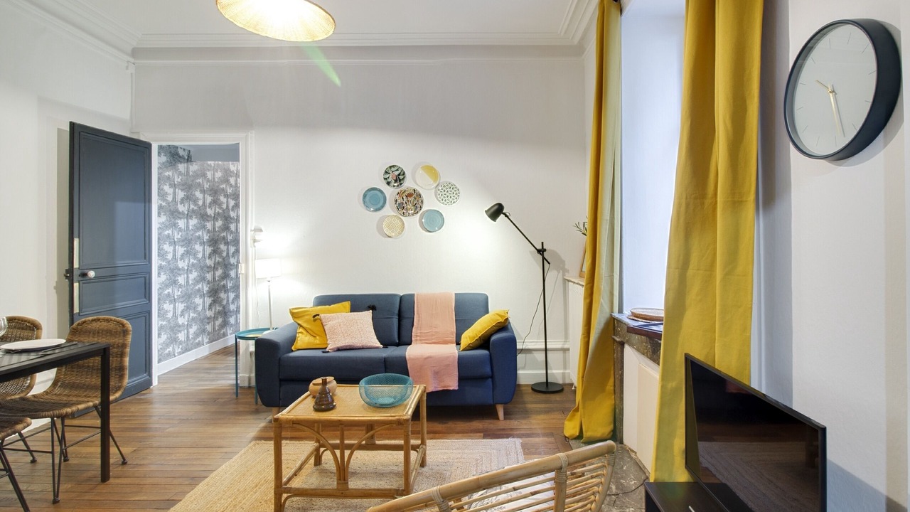 Photo of Livingroom in Graslin - Commerce