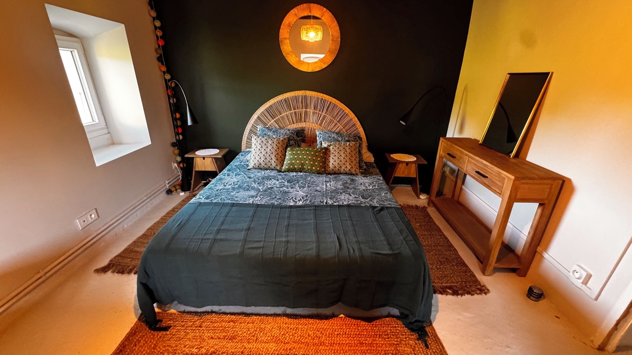 Photo of Bedroom in Puygiron