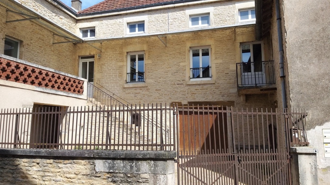 Photo of Outdoor in Jugy