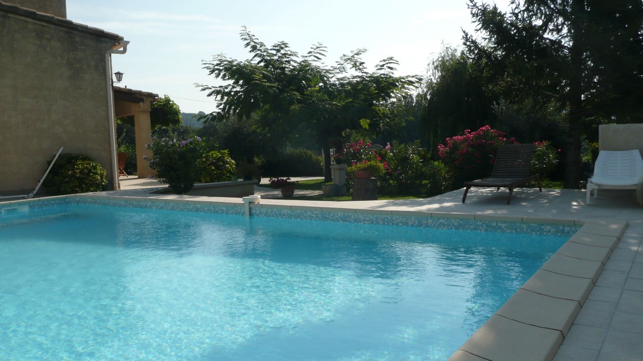 Photo of Outdoor in Buisson