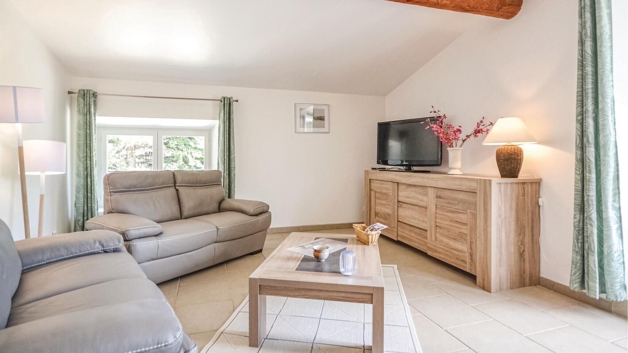 Photo of Bedroom in Montbrison-sur-Lez