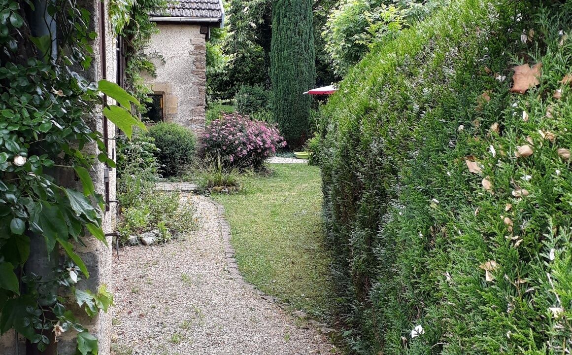 Photo of Outdoor in Saint-Cyr-Montmalin