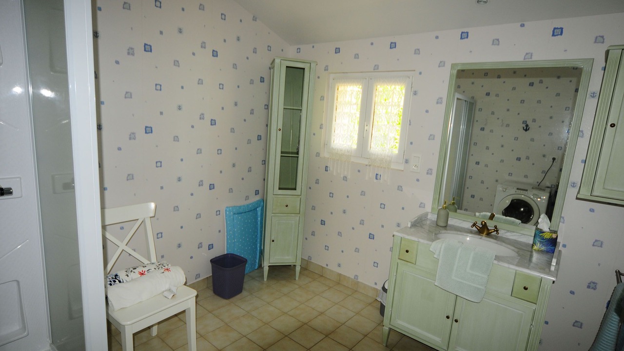 Photo of Bathroom in Mhere