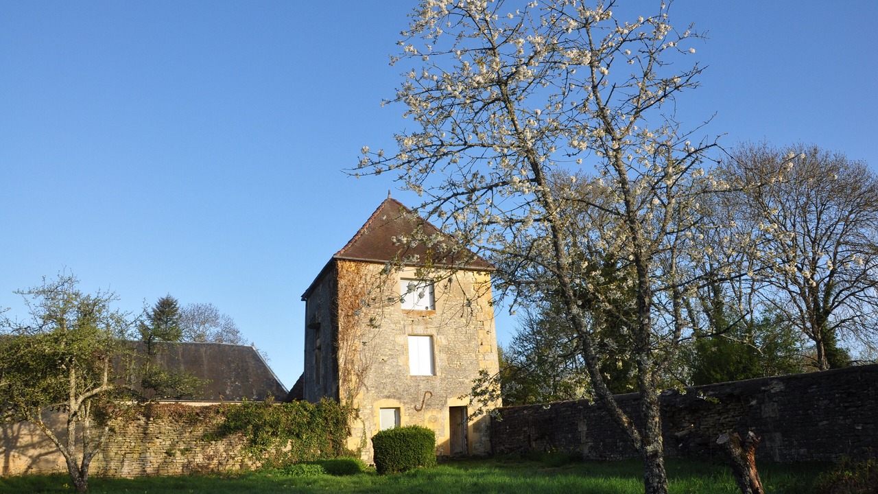 Photo of Outdoor in Nolay