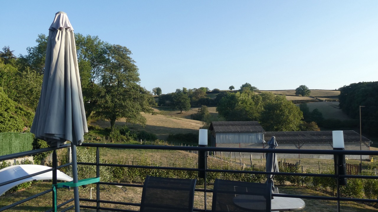 Photo of Outdoor in Mhere