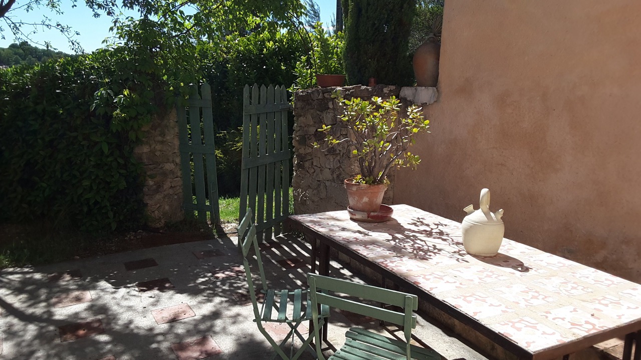 Photo of Outdoor in Malemort-du-Comtat