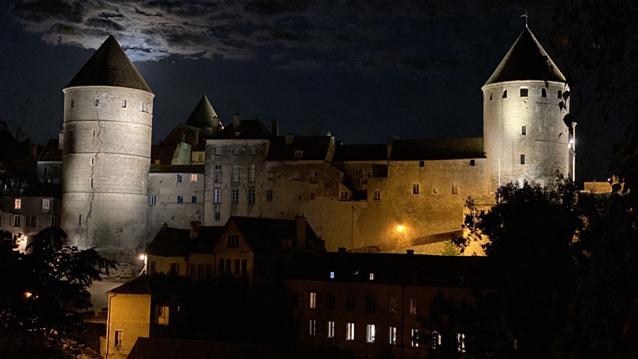 Photo of Others in Semur-en-Auxois